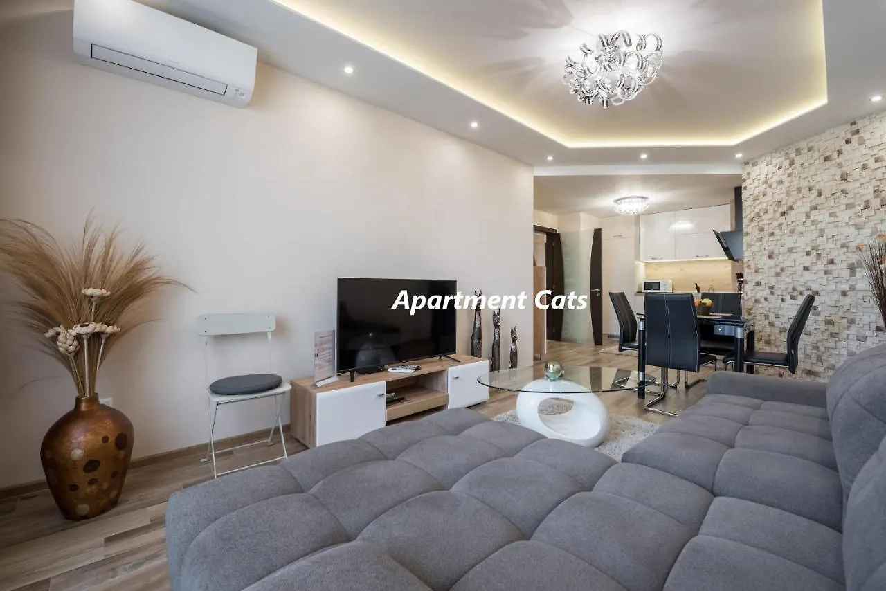 Apartments Cats Varna